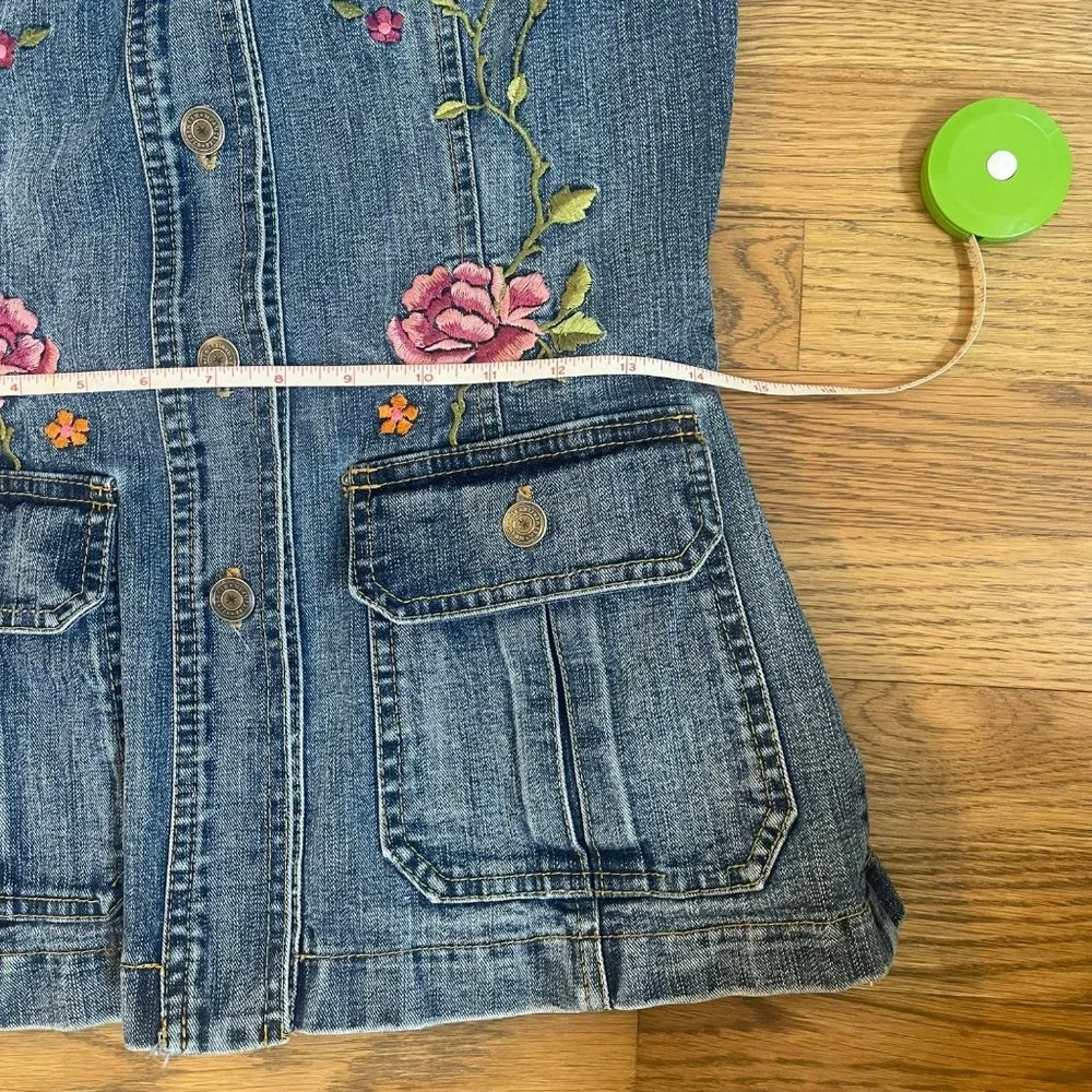 Mesmerize Jeans Embroidered Jean Jacket size small - Picture 7 of 8